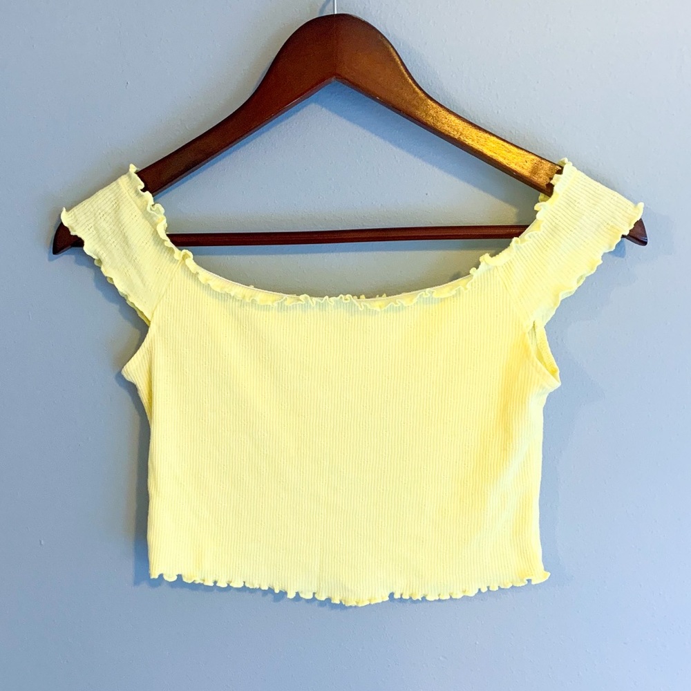 Me to We yellow ribbed crop top - Picture 1 of 3